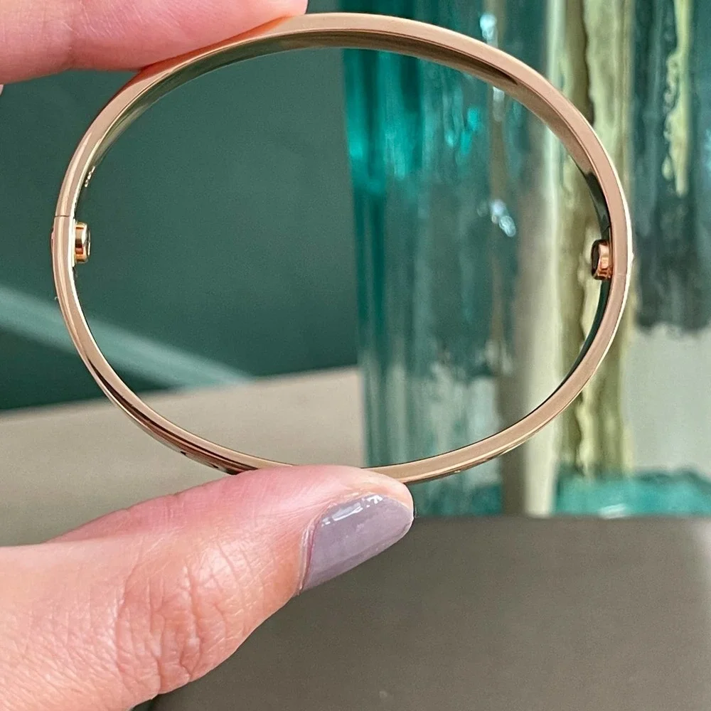 ❌SOLD❌Cartier LOVE Bracelet Rose Gold 17 Regular New Screw System - Picture 6 of 13